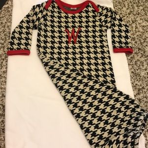 Infant gown